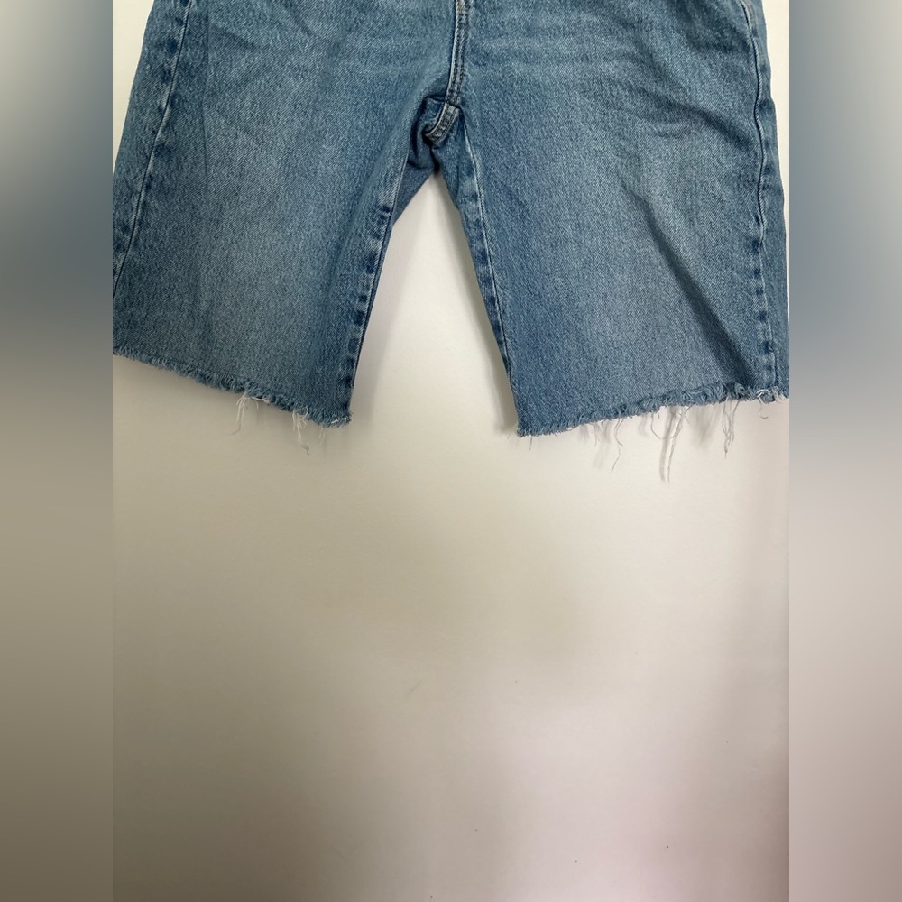 Garage Denim Bermuda Shorts Raw Hem - Picture 5 of 7